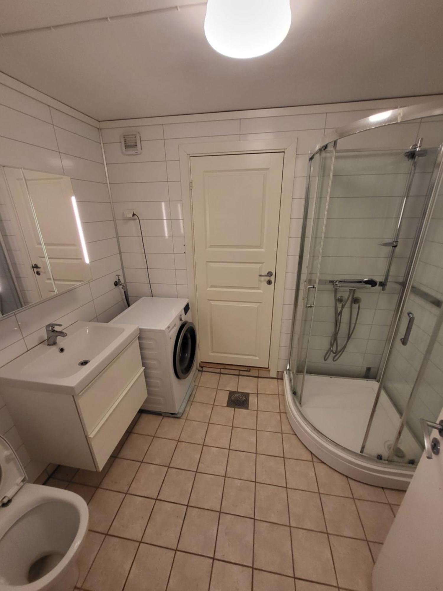 Classic 4 Bedrooms, 9 Guest Apartment In Kjeller Lillestrom - Good Proximity To Oslomet And Lillestrom Train Station Εξωτερικό φωτογραφία