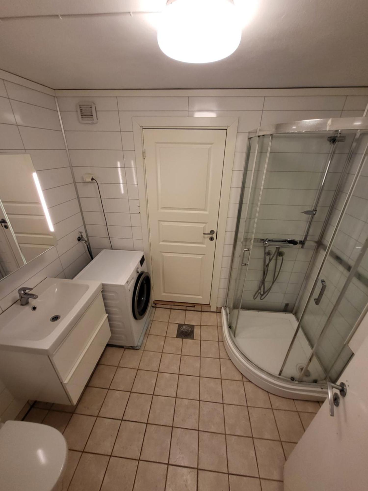 Classic 4 Bedrooms, 9 Guest Apartment In Kjeller Lillestrom - Good Proximity To Oslomet And Lillestrom Train Station Εξωτερικό φωτογραφία